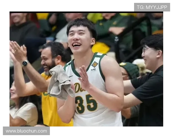 王俊杰带领旧金山晋级8强 三分仍为主攻点 王俊杰带领旧金山晋级8强 三分仍为主攻点